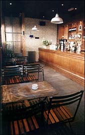 Bar in Brel