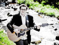 Photo: andrew huggan by john lamont.