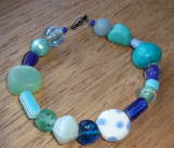 bracelet. Photo: bracelet.