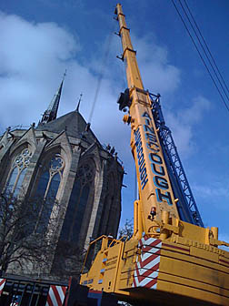 Large crane at church building. Photo: Large crane at church building.