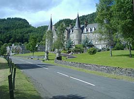 Photo: Hotel next to loch.