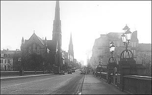 Photo: Kelvinbridge.