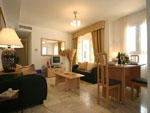 Photo: lounge.