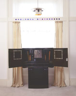 Photo: mackintosh.