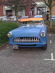 Photo: Old car outside Transport Museum.