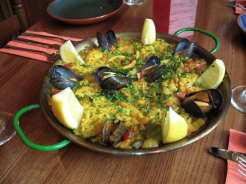 Photo: paella.