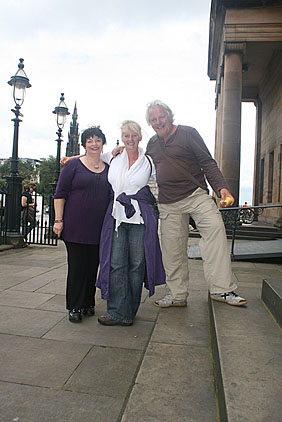 Pat, Rini, Jan at Edinburgh National Gallery. Photo: Pat, Rene, Jan at Edinburgh National Gallery.