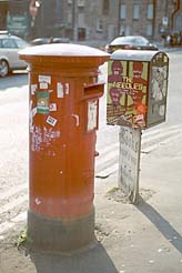 Postbox on Gibson Street. Photo: Postbox on Gibson Street.