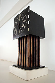 Rennie Mackintosh clock. Photo: Rennie Mackintosh clock.