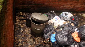 Photo: rubbish dumped G12.