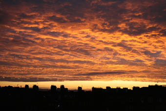 Sunset in Anniesland Glasgow. Photo: Sunset in Anniesland Glasgow.