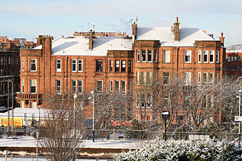 Photo: Glasgow Tenement with snow Dec 09.