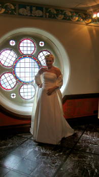 Photo: vintage bride's dress oranmor.
