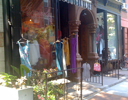 Photo: Vintage Clothes shop New York, The Village.