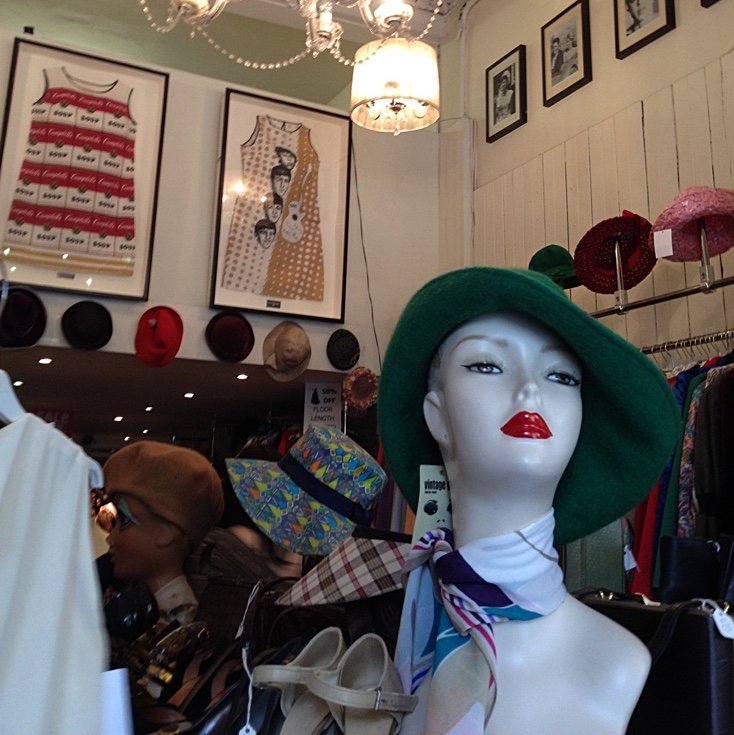 Glasgow Retro And Vintage Shops Shopping For Bargains Glasgow West End