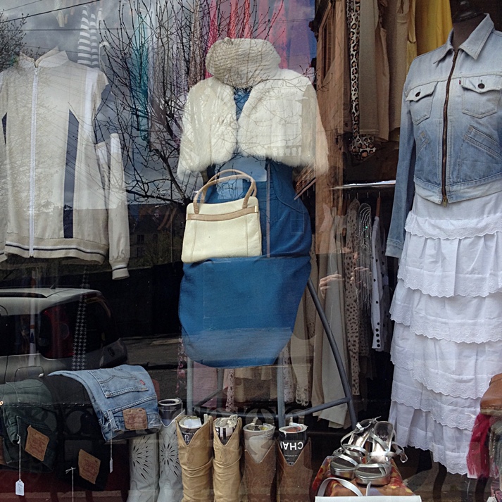 Glasgow Retro And Vintage Shops Shopping For Bargains Glasgow West End