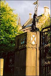Photo: Glasgow University main gate.