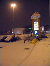 Photo: Clydebank shopping centre snow storm.
