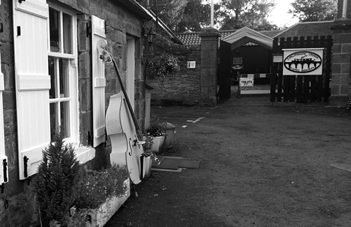 Double Bass, Linlithgow. Photo: Double Bass, Linlithgow.