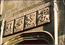 Photo: Stone carvings above Glasgow University door.
