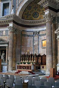 Photo: Inside the Pantheon.