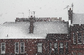 Photo: Heavy snowfall in Glasgow December 2009.