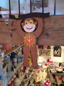 monkey clock