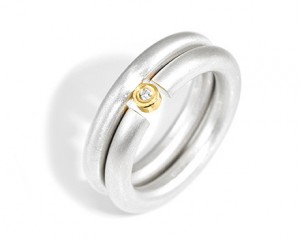 single-round-puzzle-ring