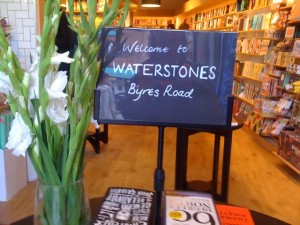 waterstones byres road