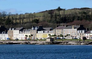 Millport. The Costa Del Clyde in March Sunshine.