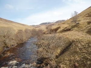 Pilochry Glen Tilt to mountains