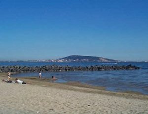 meze beach