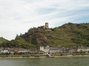 castle-on-rhine