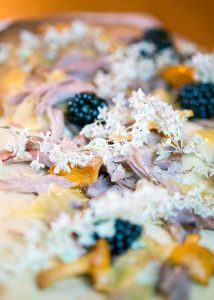 flatbreads-with-sustainable-topping