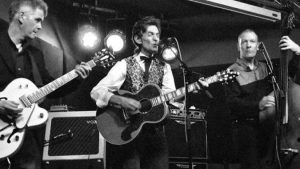 james king and the lone wolves support the veloninos