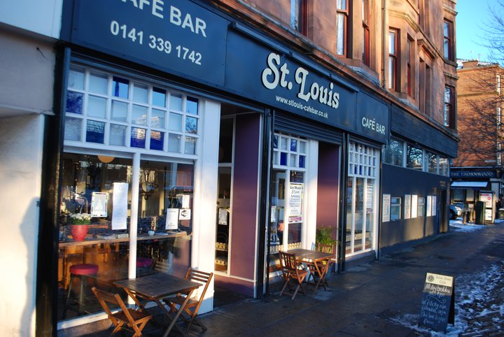 st louis cafe bar