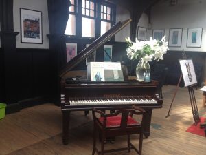 the mackintosh club piano