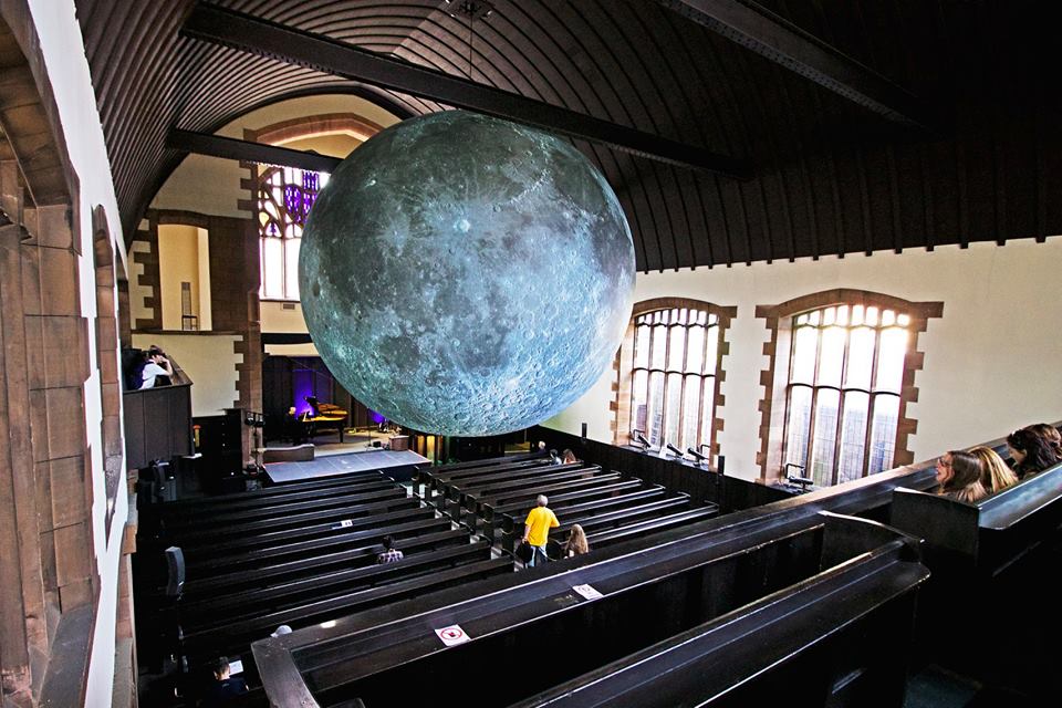 mus of moon