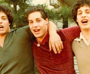 three identiical strngers