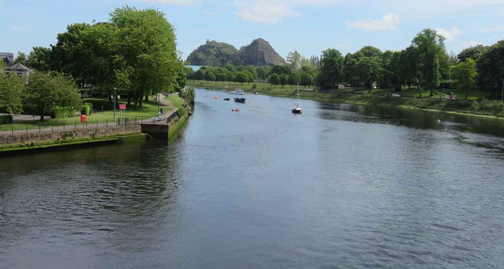 River Leven. Dumbarton Rock