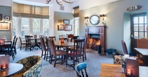 room-open-mic-alexandria-balloch room