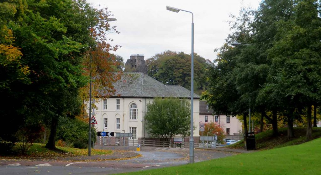 Crookston Castle From Leverndale. Pollok