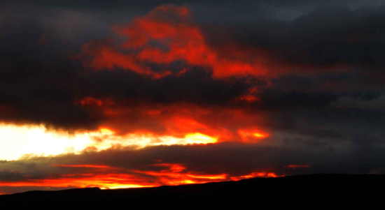 Red Sunset. Kilpatrick Hills