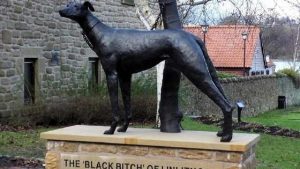 black bitch statue sm