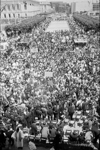Civil_rights_parade_at_the_1964_RNC_2 Warren K. Leffler, Public domain, via Wikimedia Commons