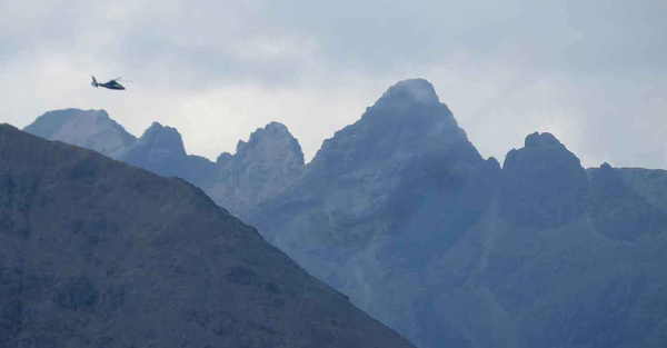 Helicopter Skye Ridge