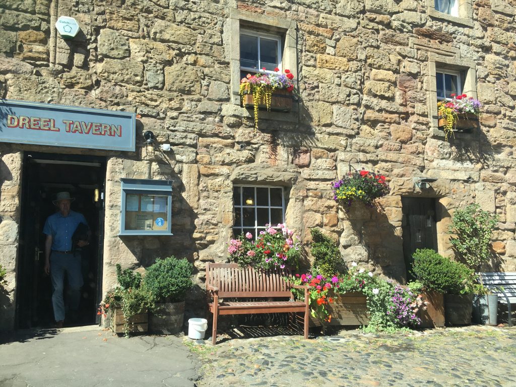 dreel tavern