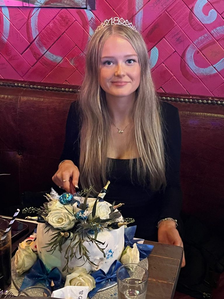 Ashlyn's cake