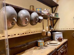 kitchen pots