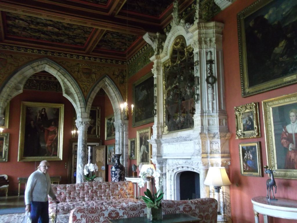 Fireplace Mount Stuart